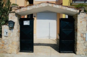 seminterrato posto auto 1181x782